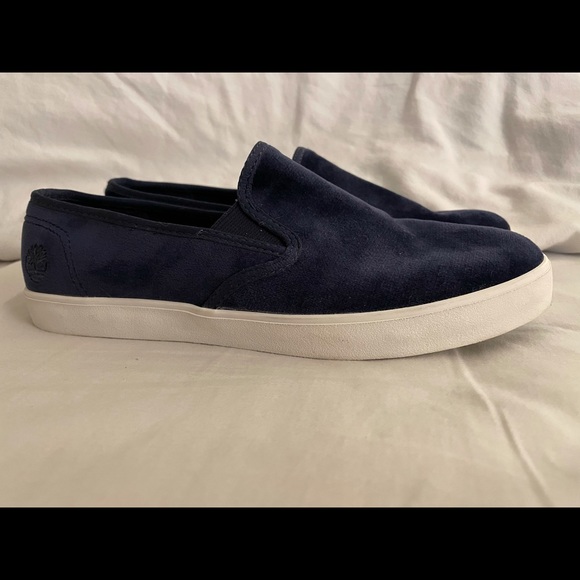 Slip on Timberlands - Picture 2 of 4